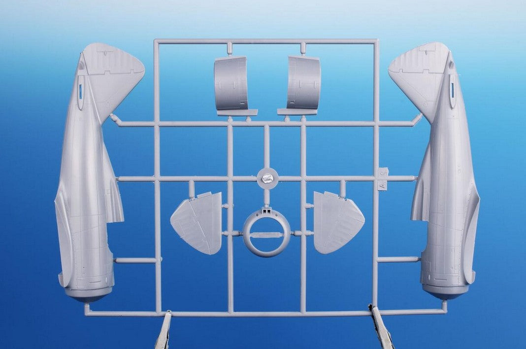 Grapa Fuselaje de Special Hobby 48205 Reggianne Re.2000GA Serie III