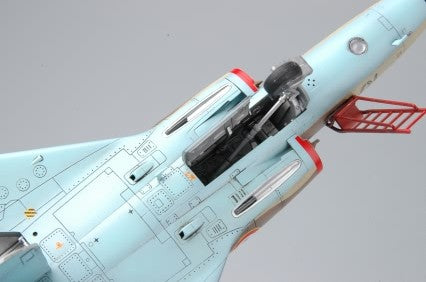 Vista del tren de aterrizaje delantero de la maqueta del avión de caza francés Mirage III C en escala 1:48 de Hobby Boss referencia 80315