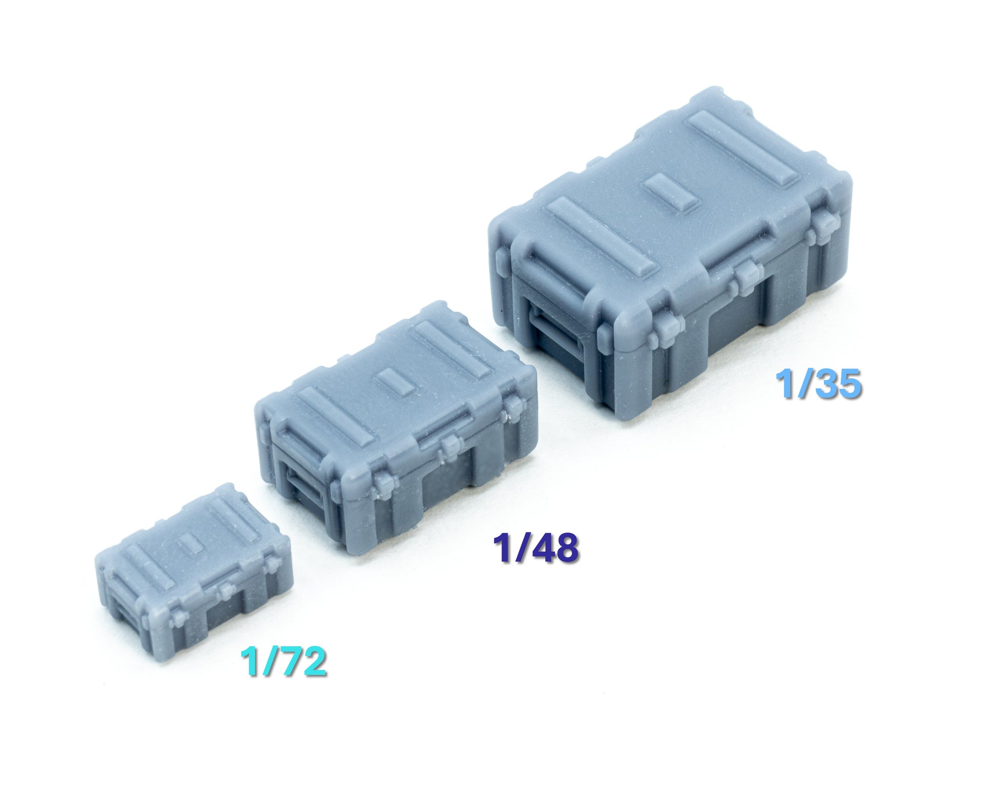Distintas escalas del set de 2 cajas de 70cm para transportar equipamiento militar moderno de Necora Models