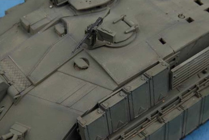 Detalle de la torreta de la maqueta del carro de combate británico Challenger 2 en escala 135 de Trumpeter referencia 01522