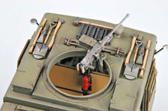 Tractor rapido norteamericano para transporte de piezas de AA de 90mm Hobby Boss 82407 en escala 1:35 Vista superior ametralladora