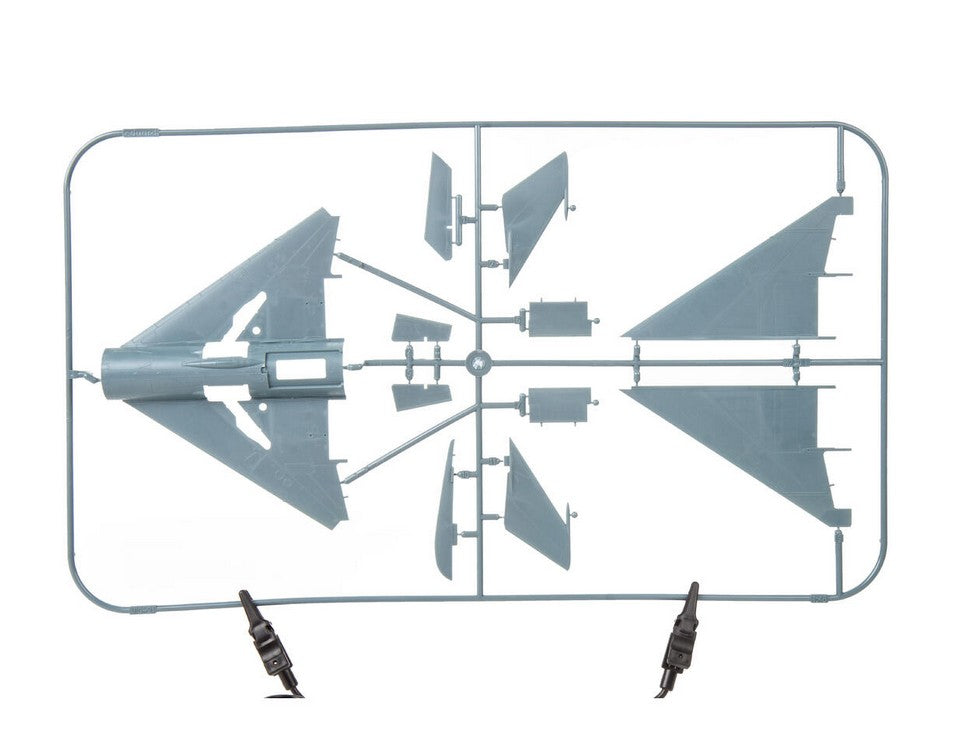 Alas de la maqueta del MIG-21 PFM en escala 1:48 de Eduard con referencia 84202