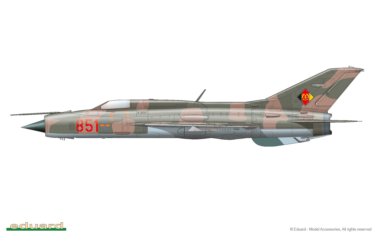 Esquema de pintura de la Republica Democratica Alemana de la maqueta del caza soviético Mig-21 PF en escala 1:48 de  Eduard con referencia 8236