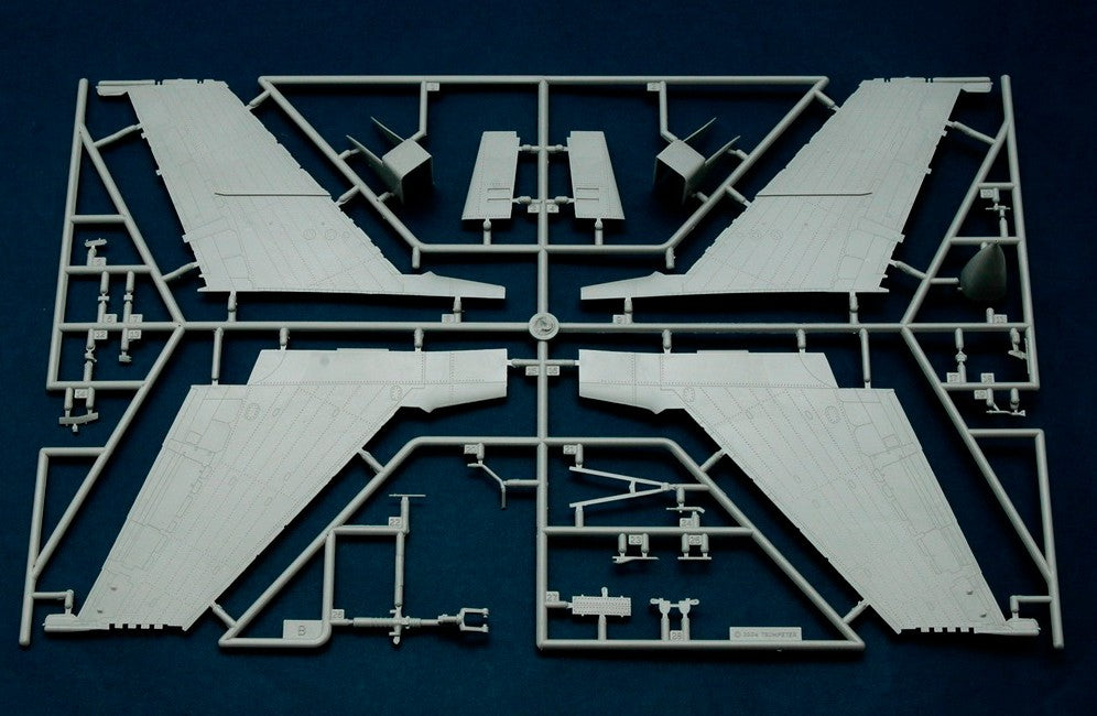 North american RA-5C Vigilante Trumpeter 08029 Grapa B