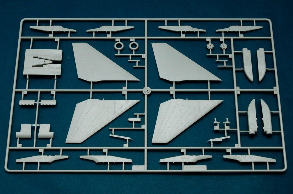 North american RA-5C Vigilante Trumpeter 08029 Grapa D