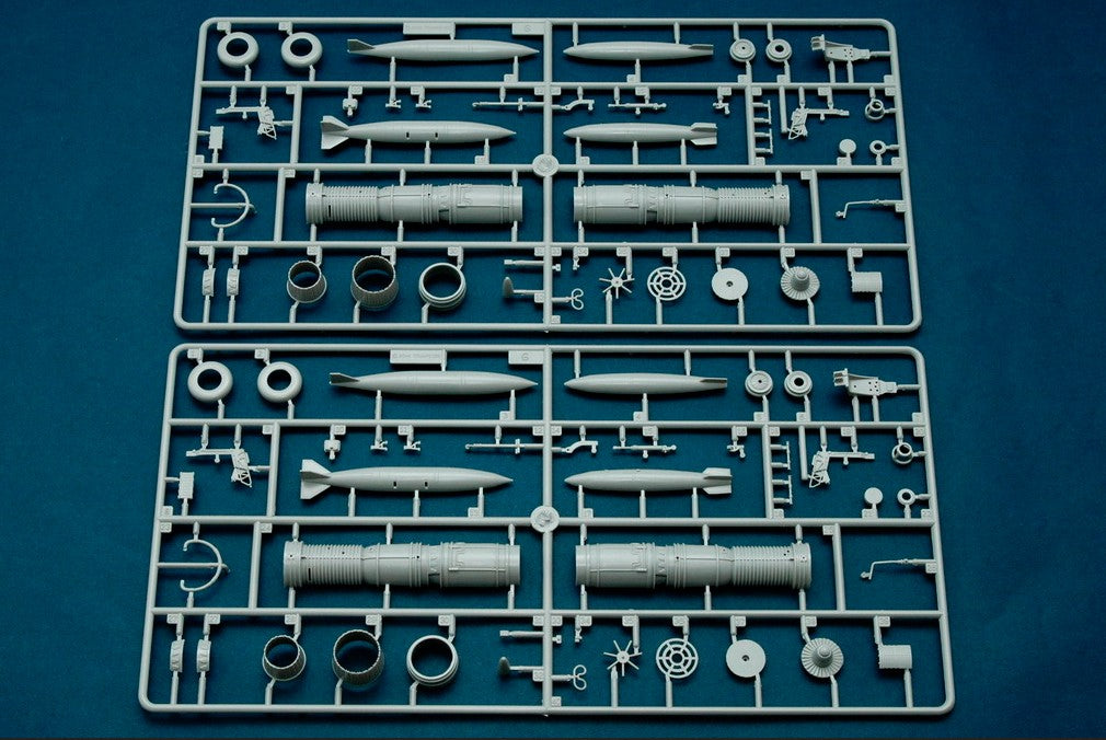 North american RA-5C Vigilante Trumpeter 08029 Grapa G