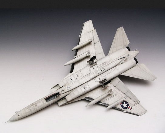 North american RA-5C Vigilante Trumpeter 08029 Vista inferior