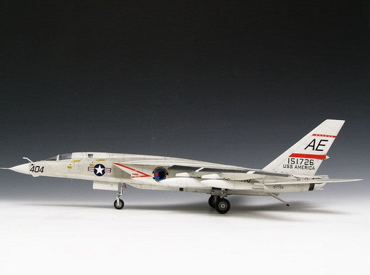 North american RA-5C Vigilante Trumpeter 08029 Vista lateral izquierda
