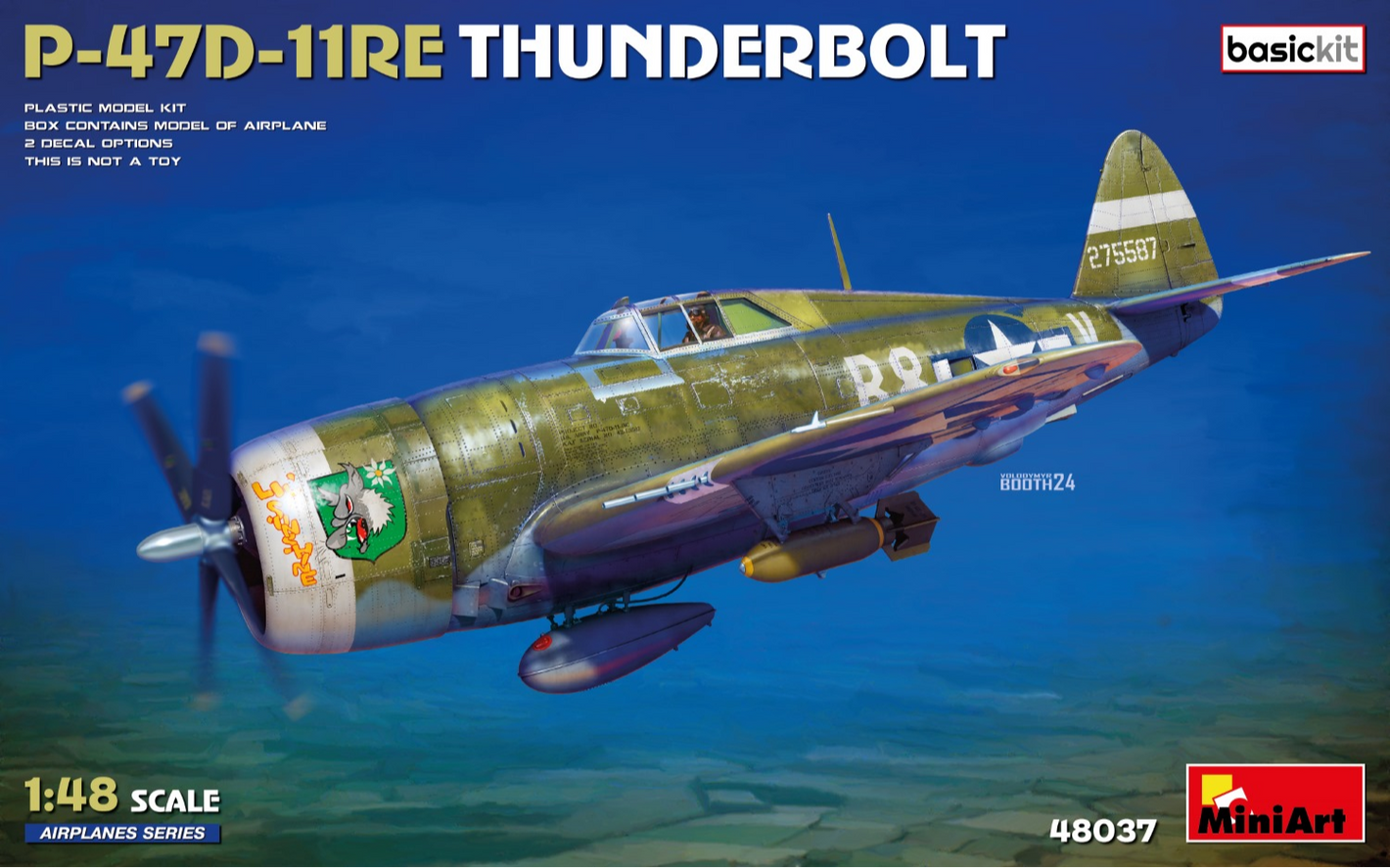 Portada de la caja de la maqueta del avión norteamericano P-47 -11RE Thunderbolt en escala 1:48 de Miniart referencia 48037