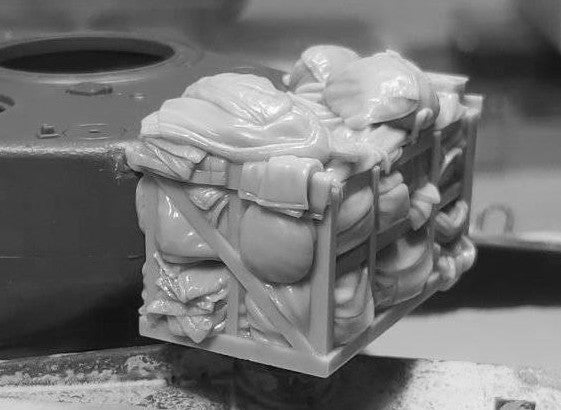 PANZER ART (1/35) Turret stowage bin for M4 “Sherman” 75