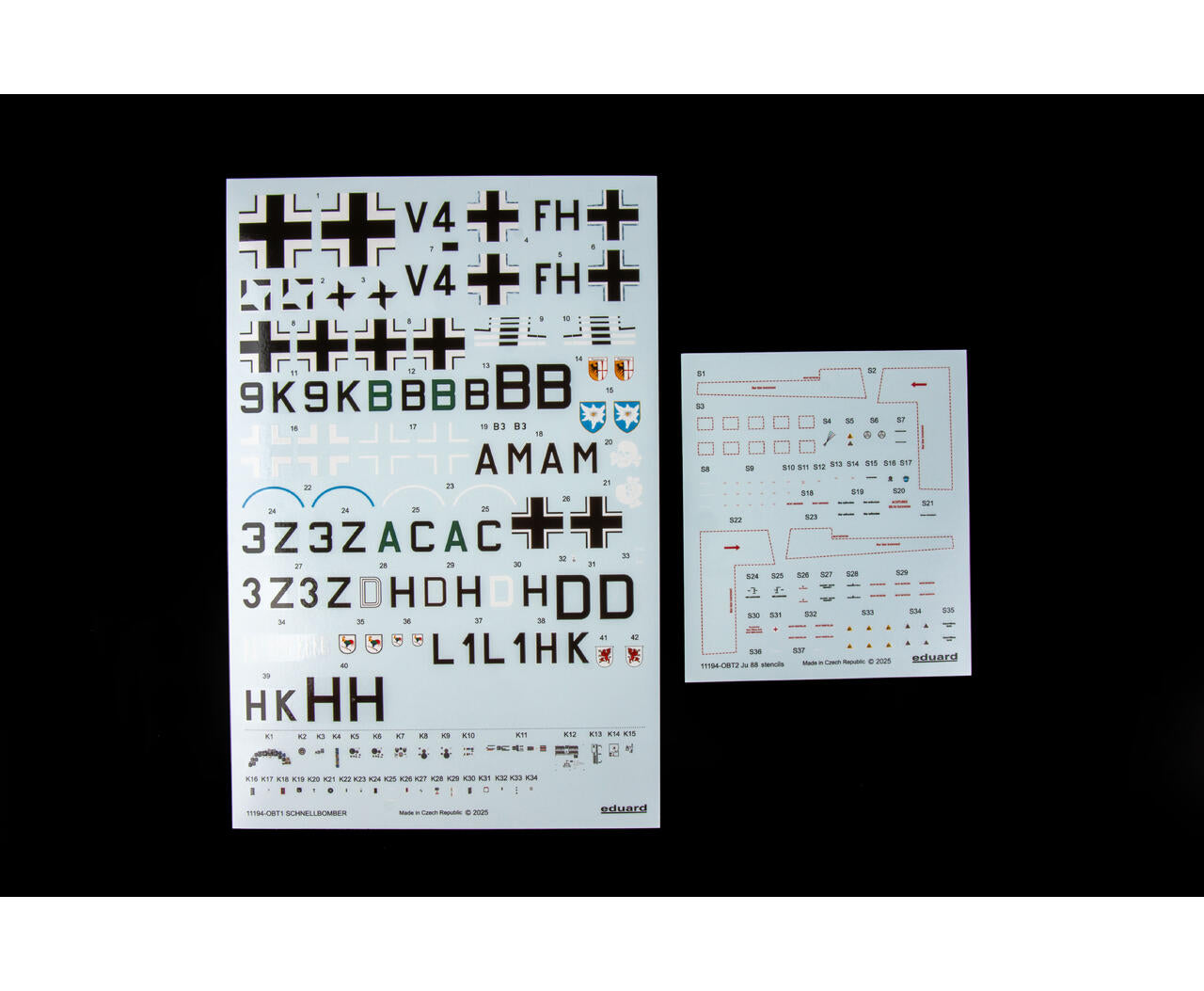 Calcas de la maqueta del bombardero alemán Ju 88 A-4 en escala 1:48 de Eduard referencia 11194