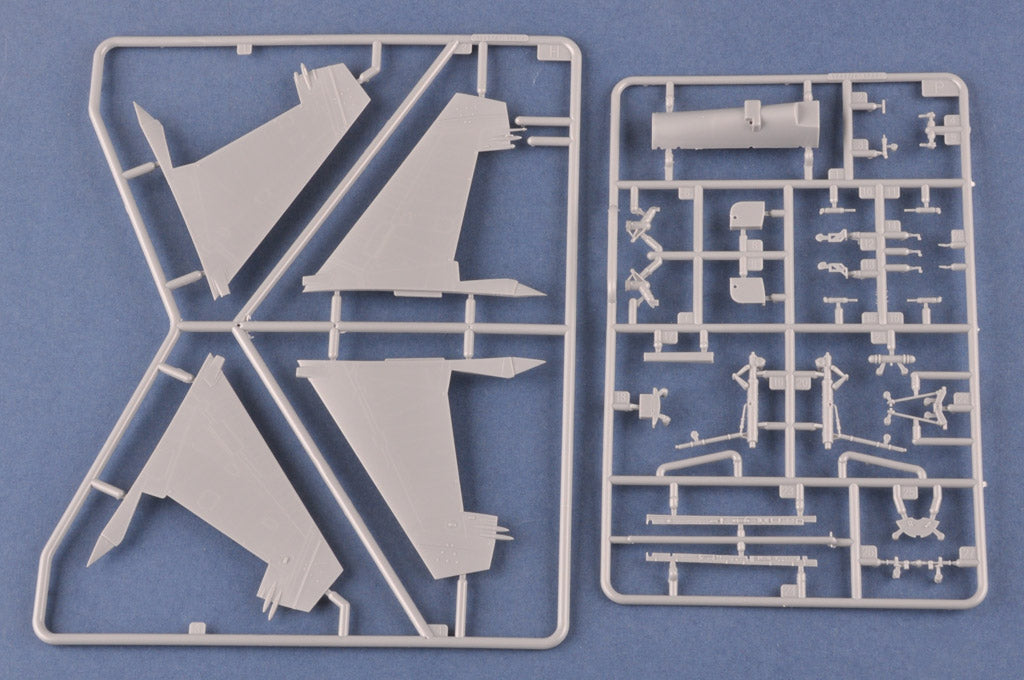 Grapa 2 de la maqueta del caza ruso Su-27 Flanker B en escala 1:48 de Hobby Boss referencia 81776