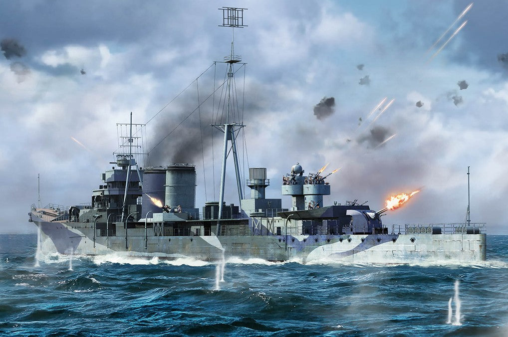 TRUMPETER (1/700) HMS Colombo