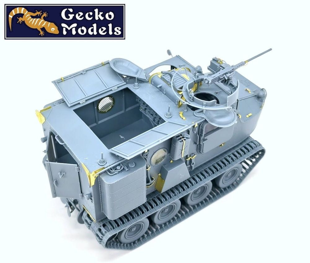 Vista aérea de la maqueta del vehículo anfibio M76 versión final en escala 1:35 de Gecko Models con referencia 35GM0117