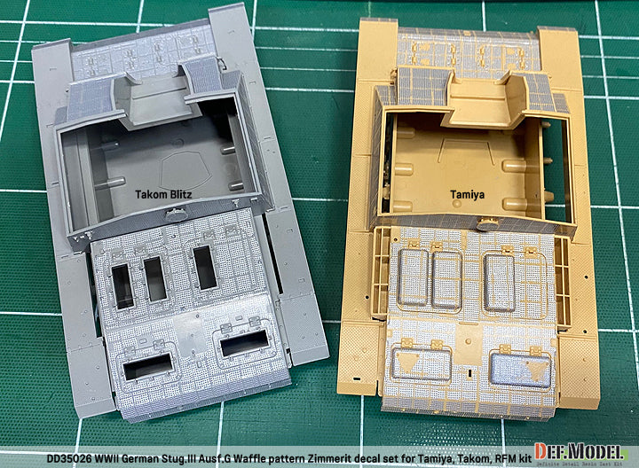 Vista aérea de la calcas con zimmerit con patrón waffle en maquetas de Tamiya y Takom del cazacarros alemán Stug III G en escala 1:35 de Def Model referencia 35024