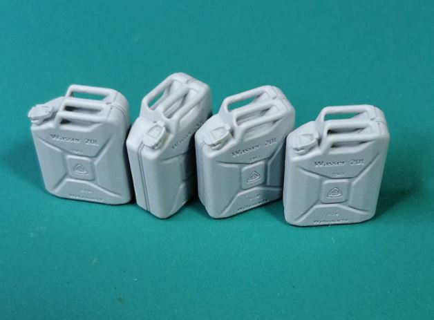 EUREKA WW II German Jerrycans for Water