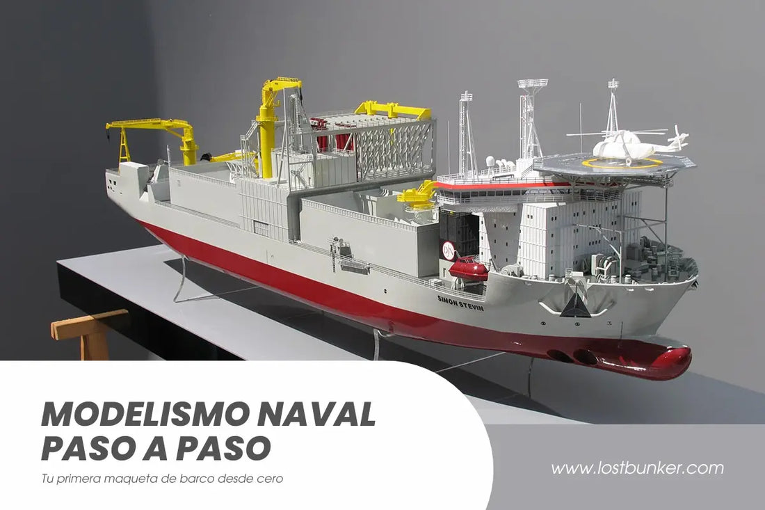 Maqueta de barco industrial detallada sobre mesa de trabajo, ejemplo de modelismo naval paso a paso para principiantes