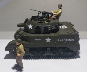 TAMIYA (1/35) US Howitzer Motor Carriage M8 - Awaiting Orders w/3 Figures