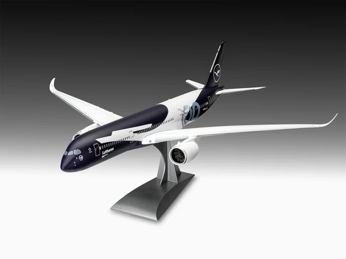 Foto de la maqueta del avión de pasajeros Airbus A350 900 en escala 1:144 de Revell referencia 05612