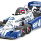 Foto frontal de la maqueta del Fórmula 1 Tyrrel P34 que corrió el gran premio de Mónaco en 1977 en escala 1:20 de Tamiya referencia 20053