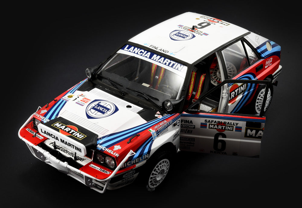 Foto lateral izquierda de la maqueta del coche de rally Lancia Delta HF Integrale 16v que corrió el rally Safaria de 1991 en escala 1:12 de Italeri referencia 4720 