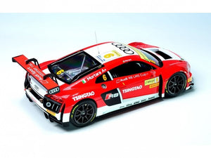 Foto trasera de la maqueta del coche de competición Audi R8 LMS que compitió en el mundial GT3 de Macao en 2015 en escala 1:24 de Nunu referencia 24024
