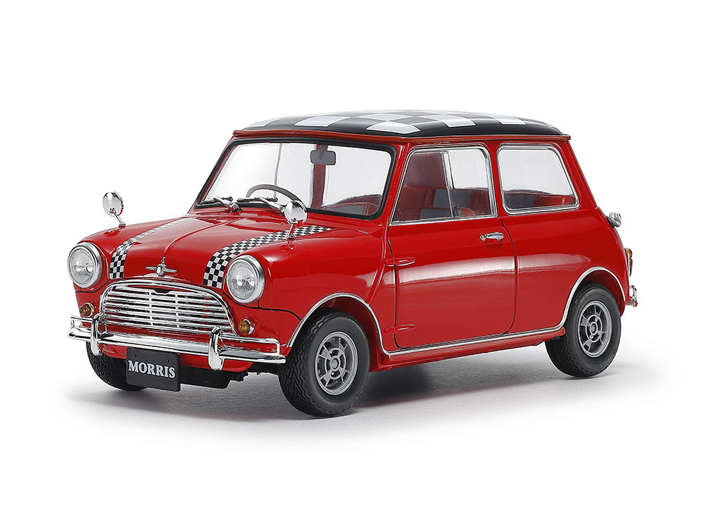 Foto frontal de la maqueta del coche británico Morris Mini Cooper 1275S Mk.I en escala 1:24 de Tamiya referencia 24039