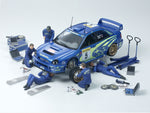Foto decoración 1 del set de mecánicos en escala 1:24 de Tamiya referencia 24266
