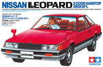 Portada de la caja de la maqueta del coche Nissan Leopard d280X SF L en escala 1:24 de Tamiya referencia 24378
