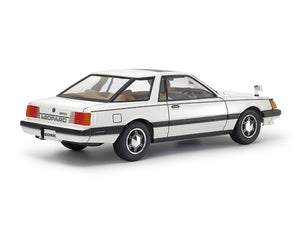 Vista trasera de la maqueta del coche Nissan Leopard d280X SF L en escala 1:24 de Tamiya referencia 24378