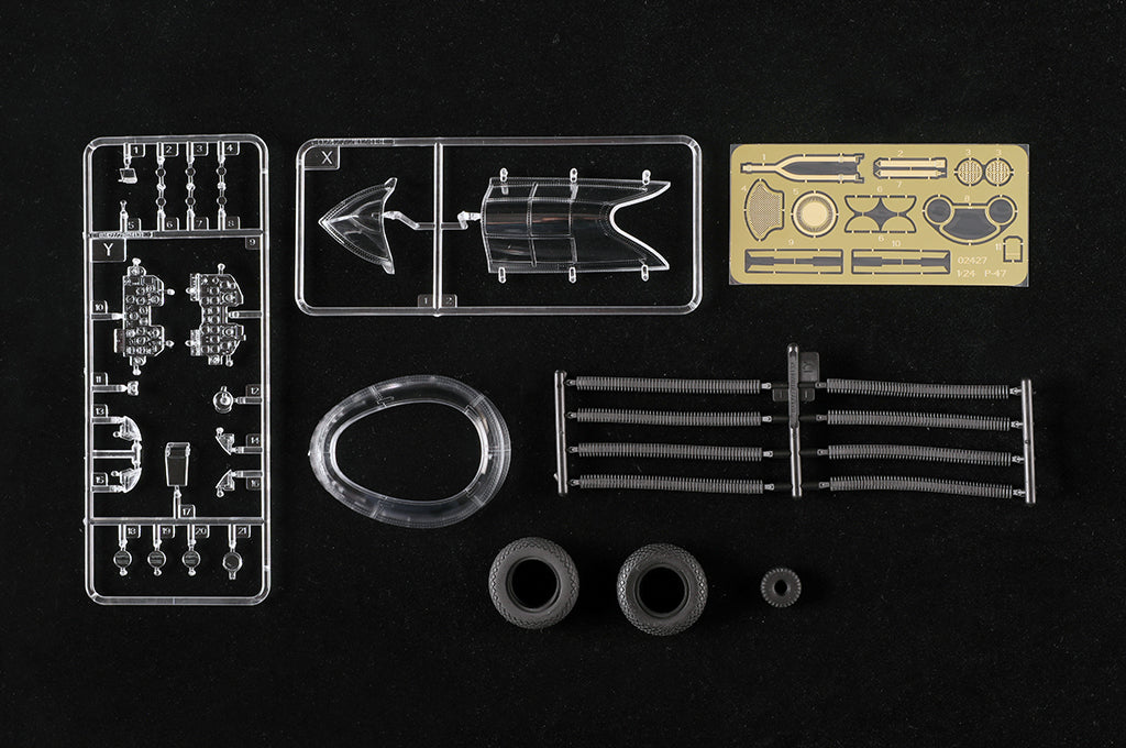 Fotograbados, transparentes y otros extras de la maqueta del caza norteamericano P-47 D Razorback en escala 1:24 de Trumpeter referencia 02427