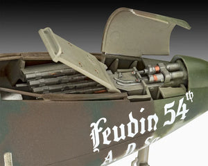 Foto del morro de la maqueta del caza a reacción alemán Me262 en escala 1:32 de Revell referencia 03749