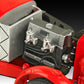 Detalle del motor de la maqueta del clásico Aston Martin Ultser en escala 1:32 de Revell referencia 77751