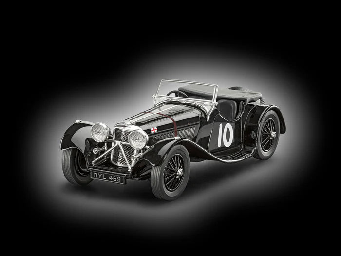 Foto de la maqueta del coche de carreras Jaguar SS.100 en escala 1:32 de Revell referencia 77752