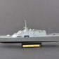 Foto lateral de la maqueta del buque de guerra norteamericano USS Fort Worth (LCS-3) en escala 1:350 de Trumpeter referencia 04553