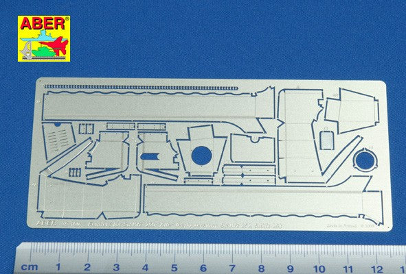 Medidas del set de guardabarros para vehículos alemanes Sd.fz.250, 252 y 253 en escala 1:35 de Aber referencia 35160