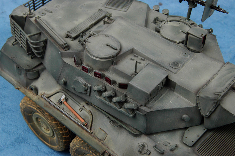 Foto de la torreta de la maqueta del vehículo blindado Centauro primera versión en escala 1:35 de Trumpeter referencia 01562