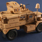 Foto lateral de la maqueta del vehículo de transporte de tropas Cougar A1 MRAP en escala 1:35 de Hobby Boss referencia 80156