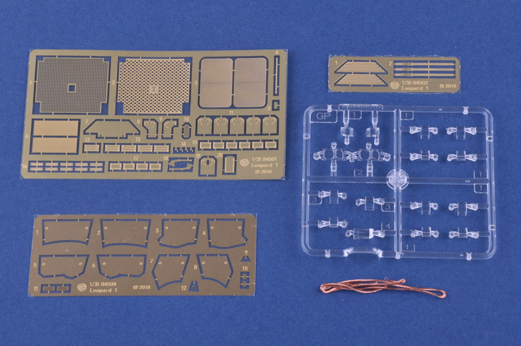 Fotograbados, piezas transparentes y alambre de la maqueta del tanque canadiense Leopard C2 MEXAS en escala 1:35 de Hobby Boss referencia 84504