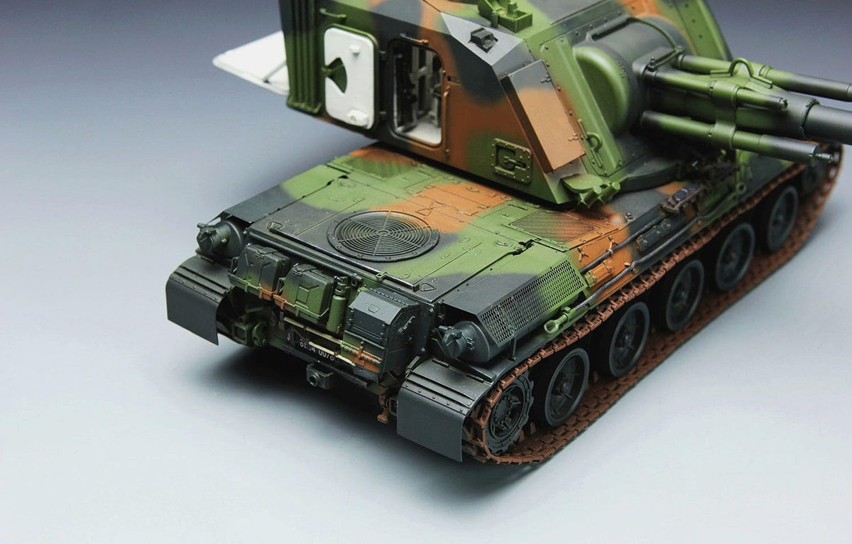 Vista lateral derecha de la maqueta del obús autopropulsado francés AUF1 en escala 1:35 de Meng referencia TS-004