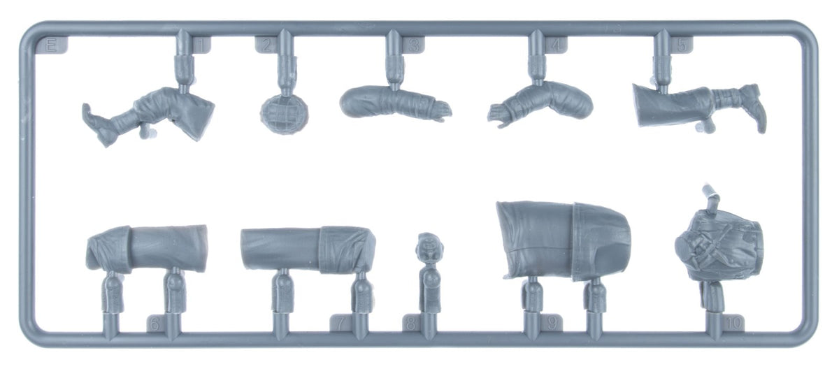 Piezas 2 del set de figuras de soldados alemanes de la Luftwaffe en la Batalla de las Ardenas en escala 1:35 de Miniart referencia 35479