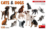 Portada de la caja de figuras de perros y gatos en escala 1:35 de Miniart referencia 38110