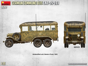 Decoración 1 de la maqueta del autobús de mando alemán Gaz-05-193 en escala 1:35 de Miniart referencia 35202