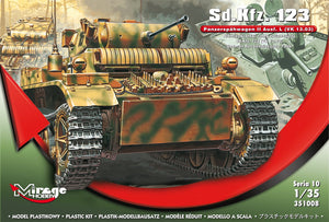 Portada de la caja de la maqueta del tanque ligero de exploración alemán Panzer II Luchs en escala 1:35 de Mirage Hobby referencia 351008