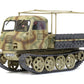 Foto frontal izquierda de la maqueta del tractor alemán RSO/01 sin lona trasera en escala 1:35 de Tamiya referencia 35394