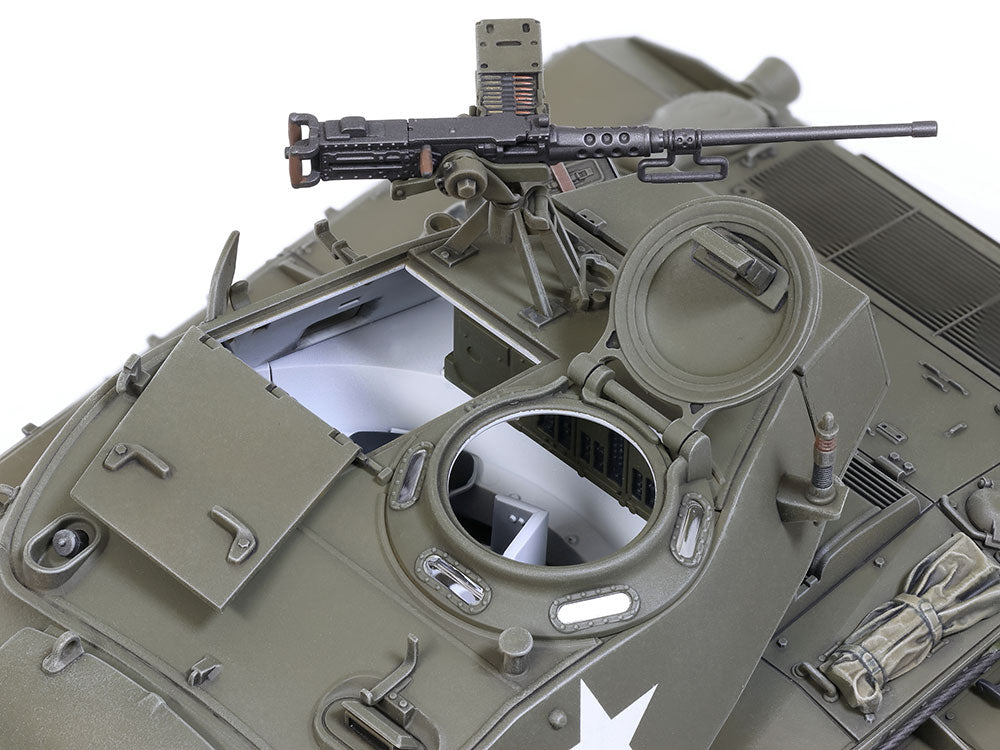 Foto torreta de la maqueta del carro ligero norteamericano M24 Chaffee en Europa durante la 2ª Guerra Mundial en escala 1:24 de Tamiya referencia 35391
