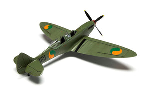 Foto trasera de la maqueta del caza Spitfire Tr.9 versión de entrenamiento en escala 1:48 de Airfix referencia A05143