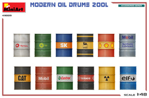 Decoraciones del set de barriles modernos de combustible de 200 litros en escala 1:48 de Miniart referencia 49009