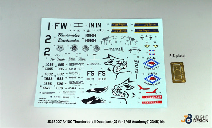 Contenido del set de calcas para avión de ataque al suelo norteamericano A-10C en escala 1:48 de Def Model referencia JD-48007