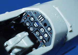 Foto 1 de los interiores de la cabina del Bf-109 G-6 de Hasegawa en escala 1:48 de Eduard referencia FE211